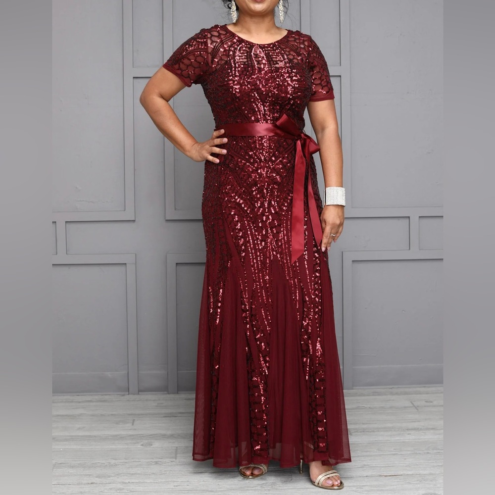 R&M Richard’s gown size 14